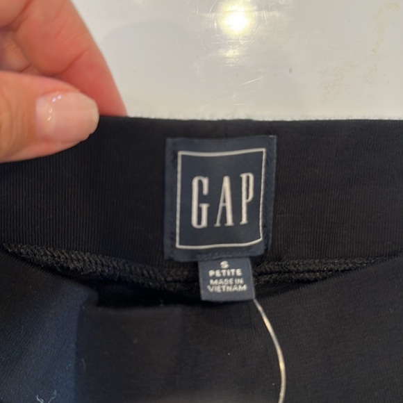 NWT Gap leggings - Picture 3 of 3